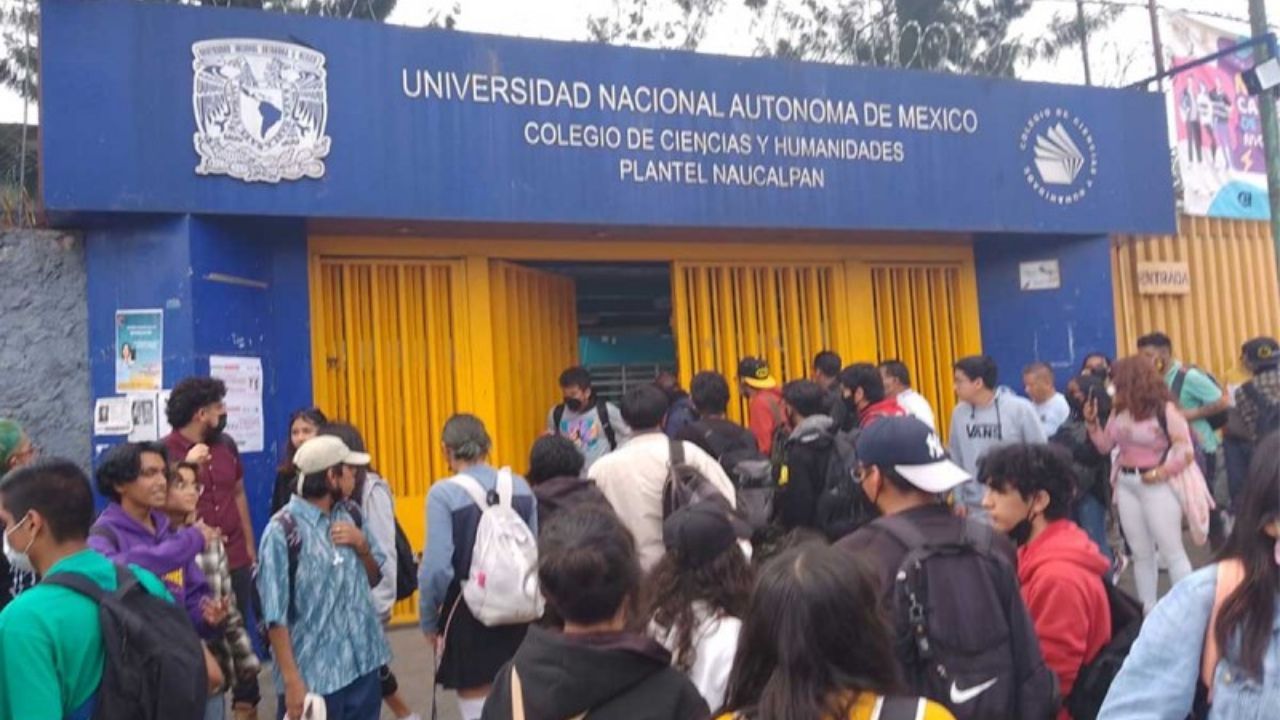 Borrador Despiden a profesor de CCH Naucalpan por abusar de alumna