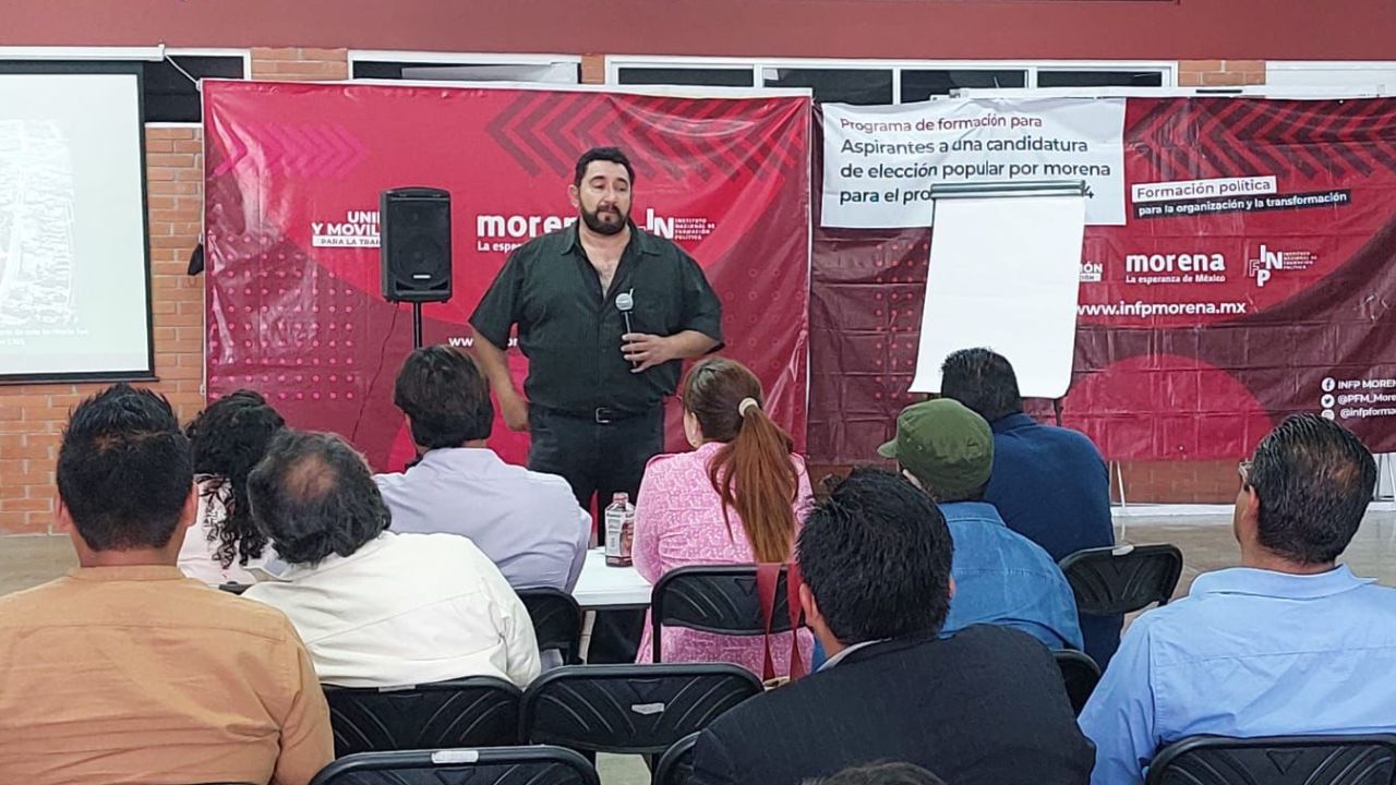 Imparte vocero de la FGJ curso exclusivo para militantes de Morena