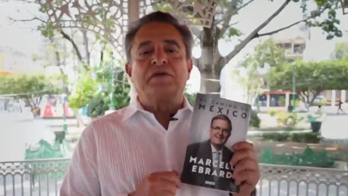 Pío López, hermano de AMLO, muestra su apoyo a Ebrard