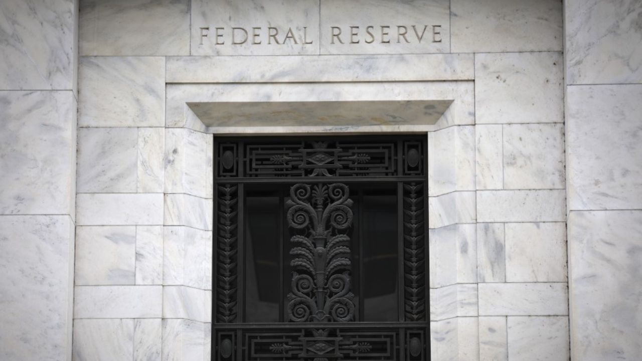 Fed vuelve a elevar la tasa de interés; es la más alta desde 2006