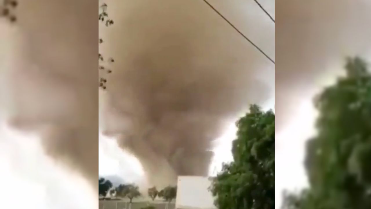 Tornado sorprende y deja daños en poblado de Chalchicomula de Sesma, Puebla