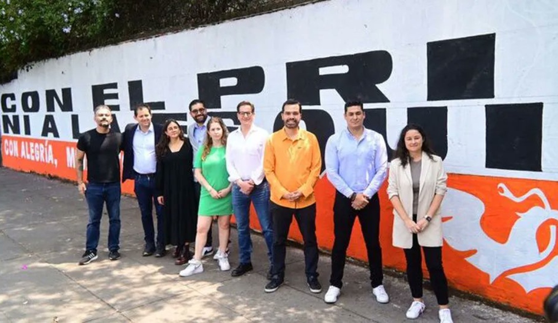 Critican a Movimiento Ciudadano por “campaña servil” a favor de Morena