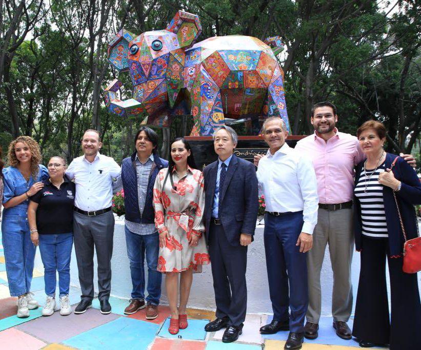 La alcaldesa de Cuauhtémoc Sandra Cuevas, reinaugura el Jardín Ramón López Velarde