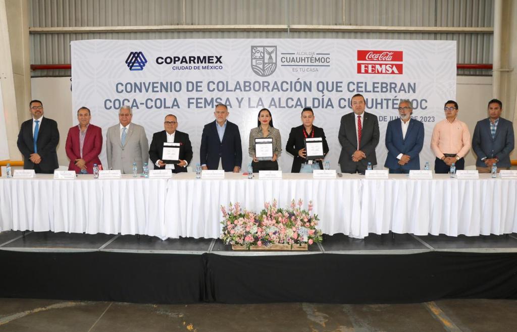 La alcaldesa de Cuauhtémoc, Sandra Cuevas y Coca-Cola Femsa firman convenio para rescatar la colonia Atlampa