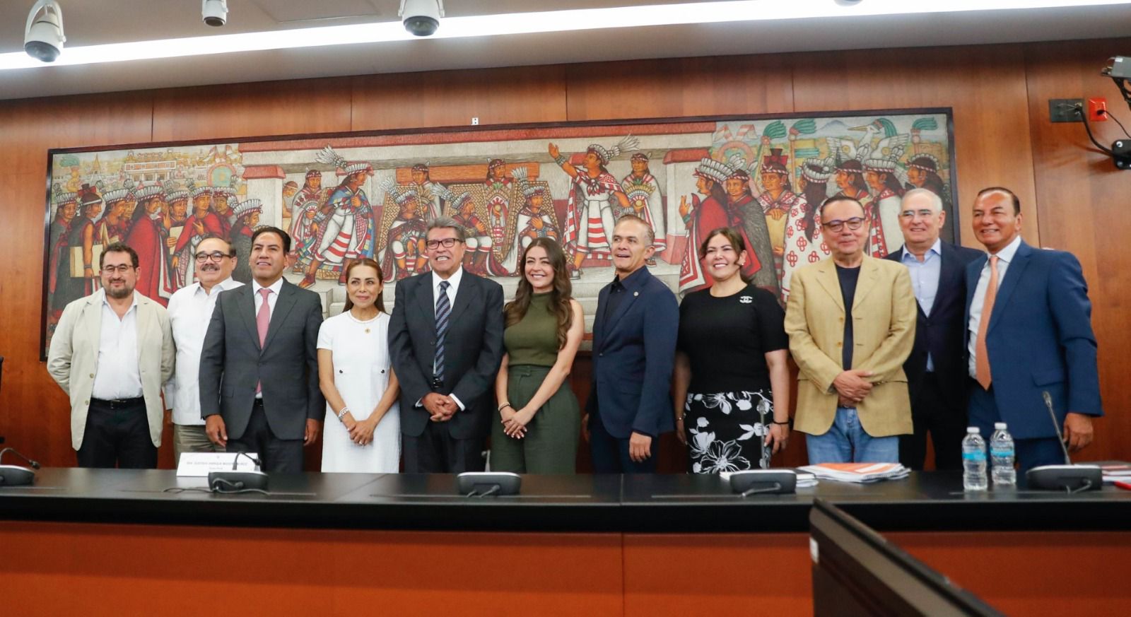 Ricardo Monreal dice adiós a la Junta de Coordinación Política del Senado; fuerzas políticas destacan su labor