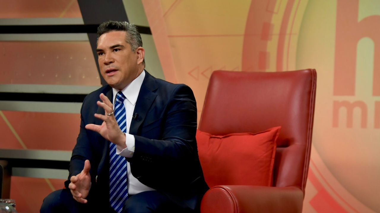 ‘Alito’ Moreno pagó casi 30 mdp en asesorías fiscales a empresa de buceo