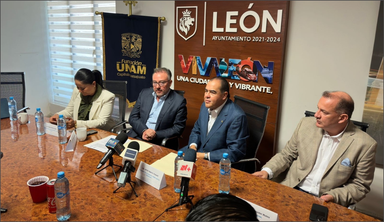 CANIRAC Guanajuato promueve oferta educativa de la UNAM