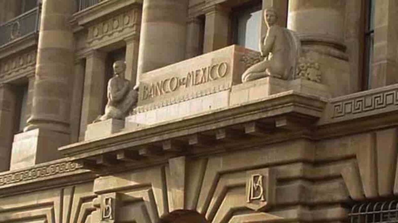 Banxico mantiene la tasa de interés en 11.25% en medio de presión inflacionaria