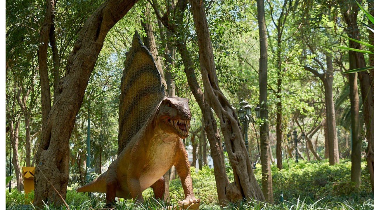 Los dinosaurios llegan a los Pinos