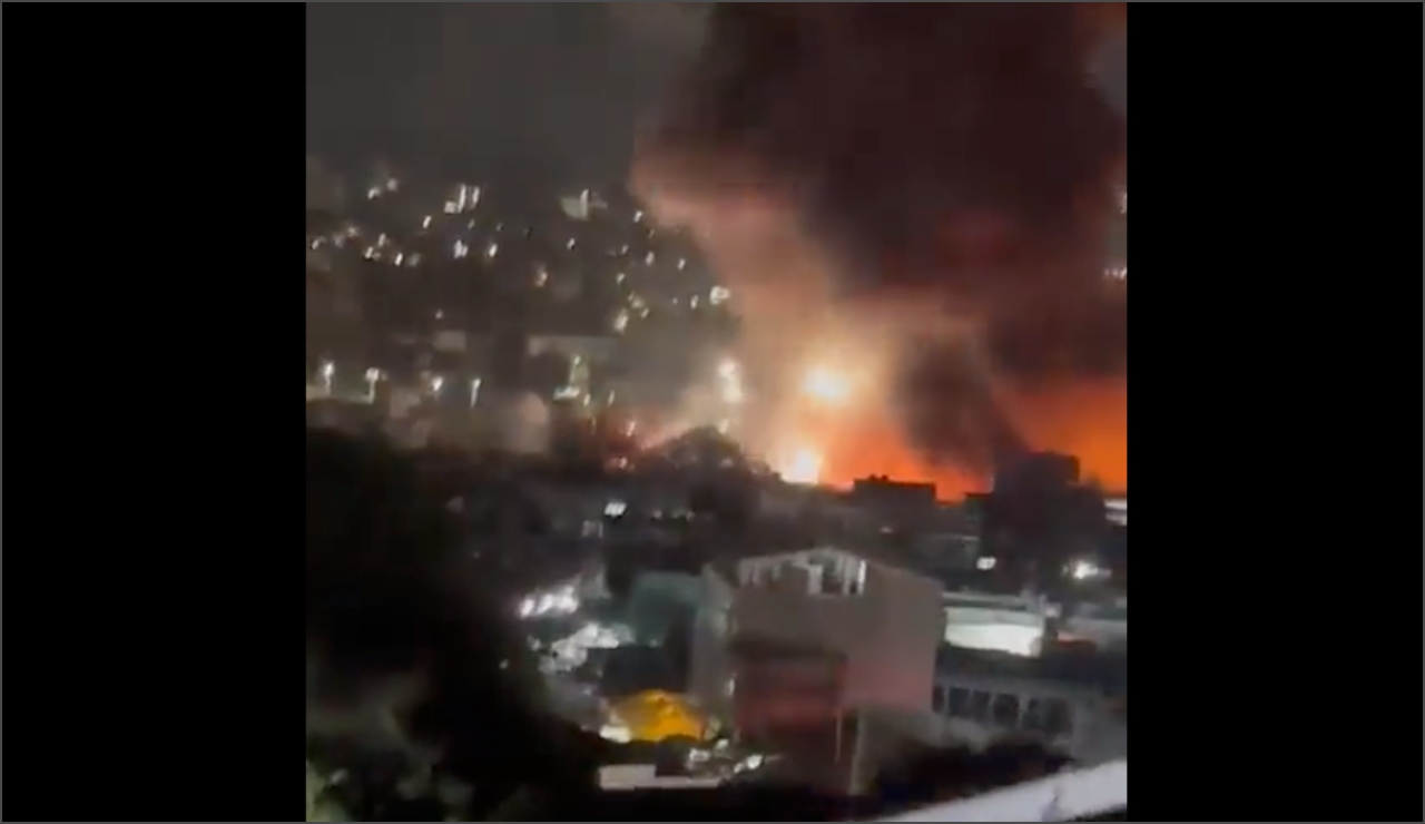 Arde el Mercado Central de Acapulco