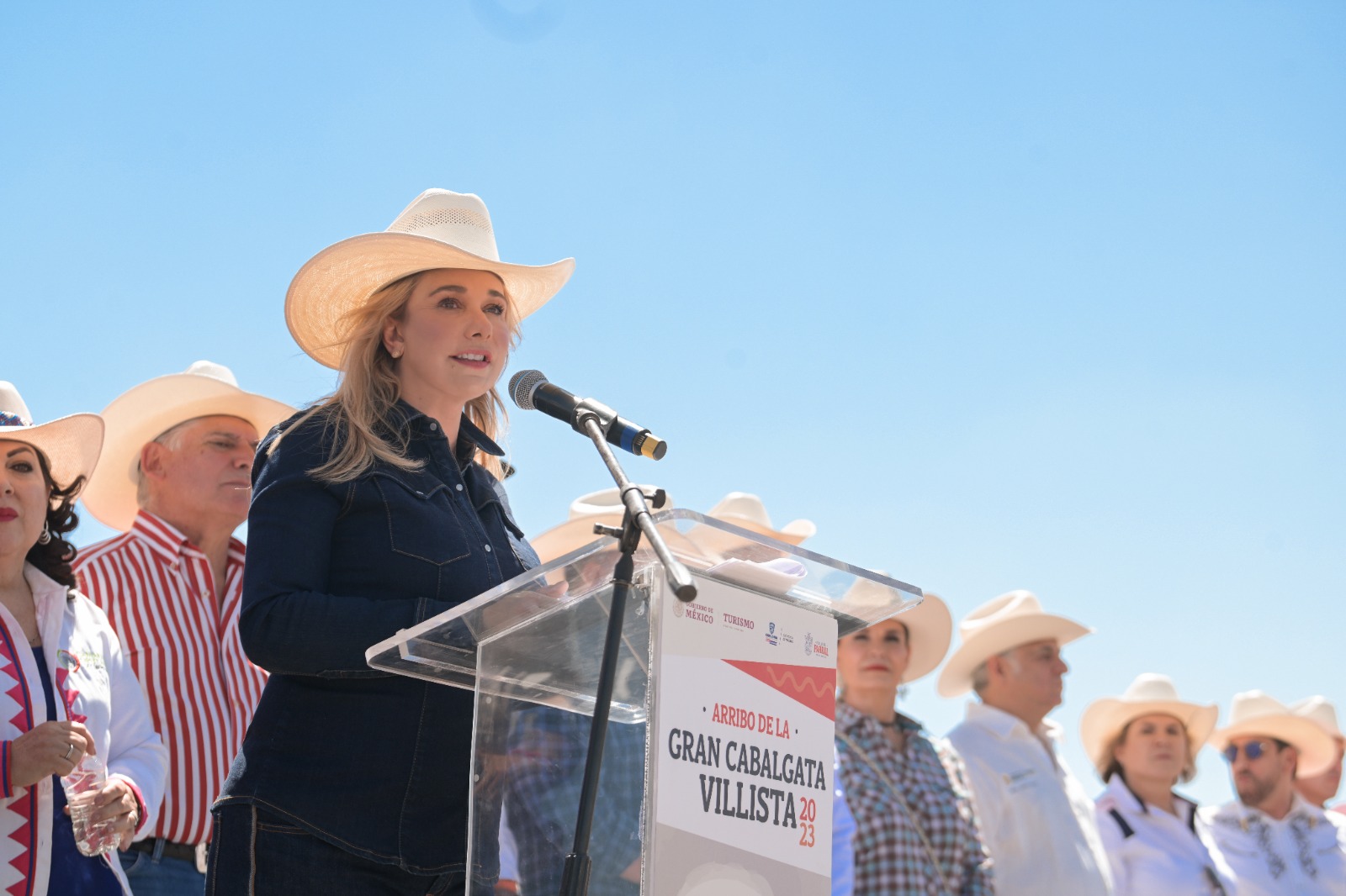 “¡Que vivan los revolucionarios del norte! ¡Que viva Parral! ¡Que viva Chihuahua!”: Gobernadora Maru Campos