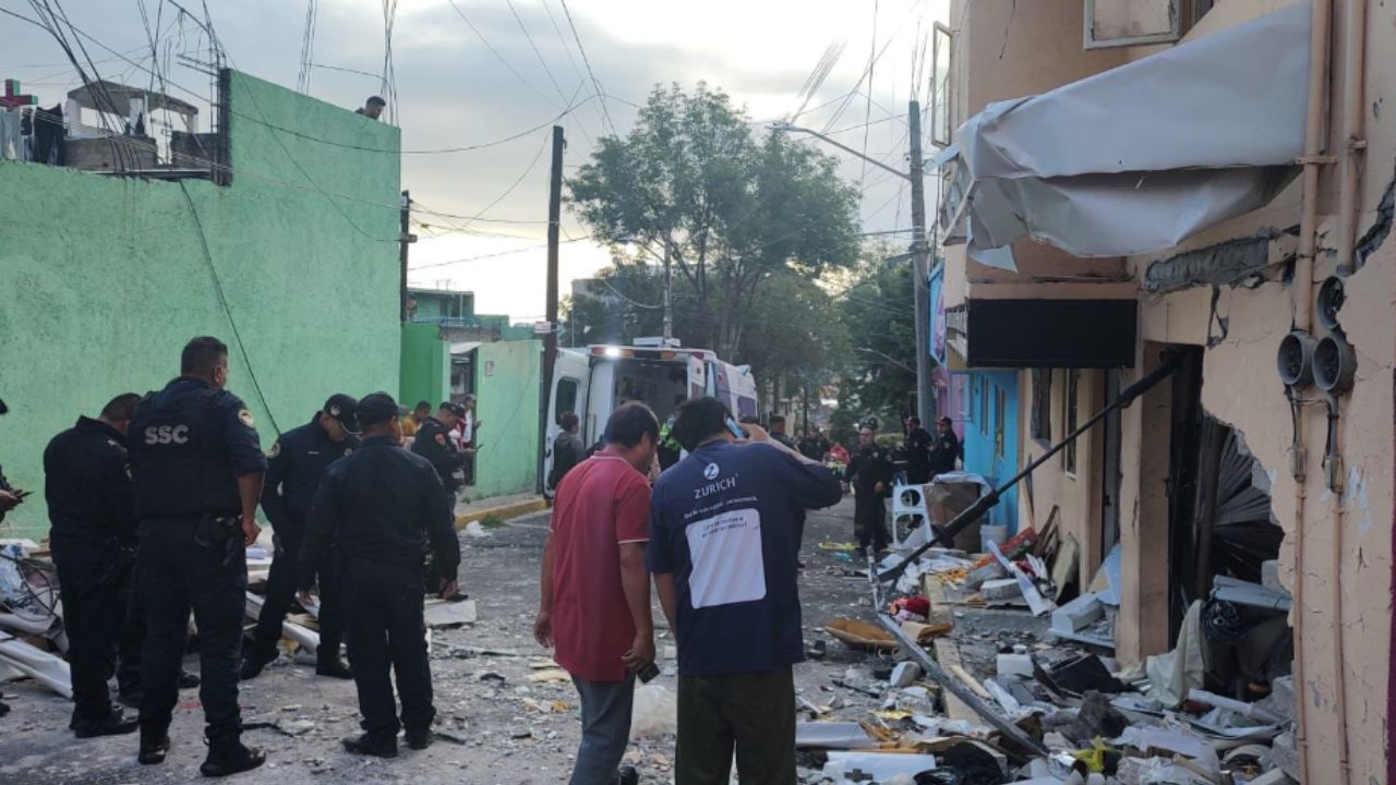 Explosión de gas en Álvaro Obregón deja al menos 4 heridos