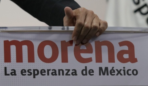 Llama AMLO a aspirantes a gubernaturas de Morena actuar con prudencia en encuesta