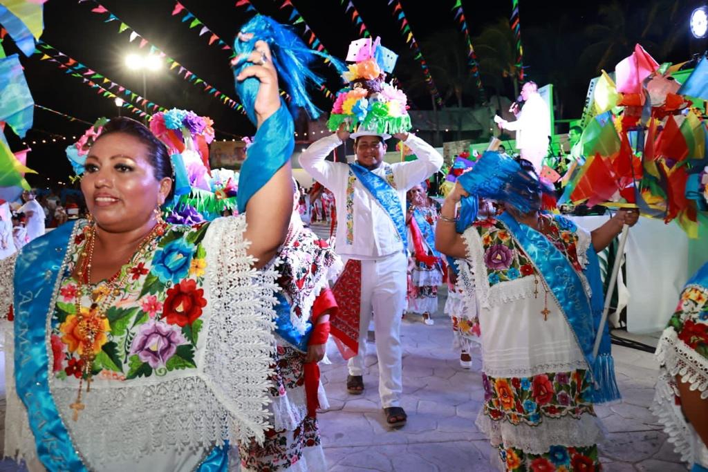 Celebran gran noche de Vaquería para conmemorar el 173 Aniversario de la Fundación de Isla Mujeres