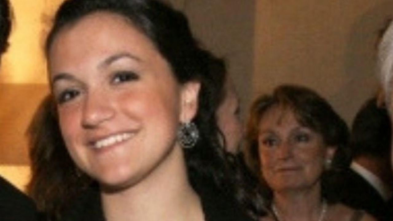 Niegan amparo a Gilda Lozoya Austin contra orden de aprehensión
