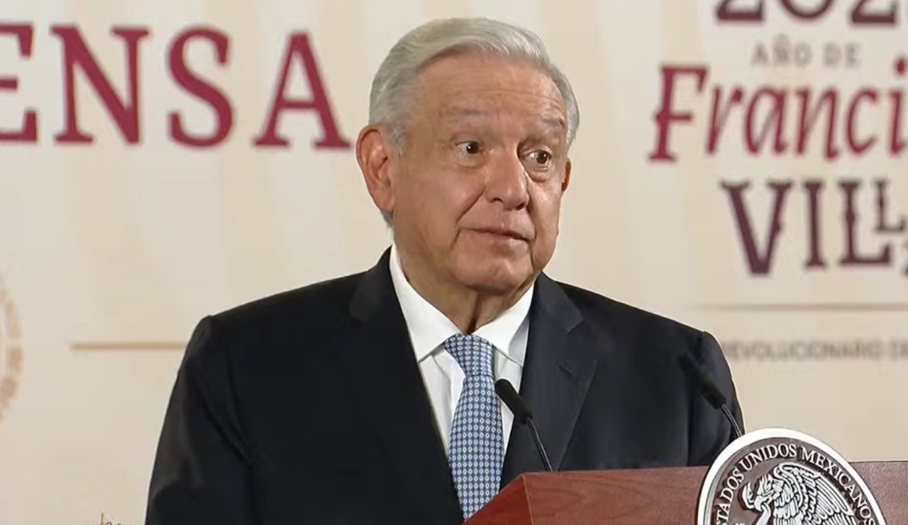 AMLO vuelve a quejarse del INE por bajarle otras dos mañaneras
