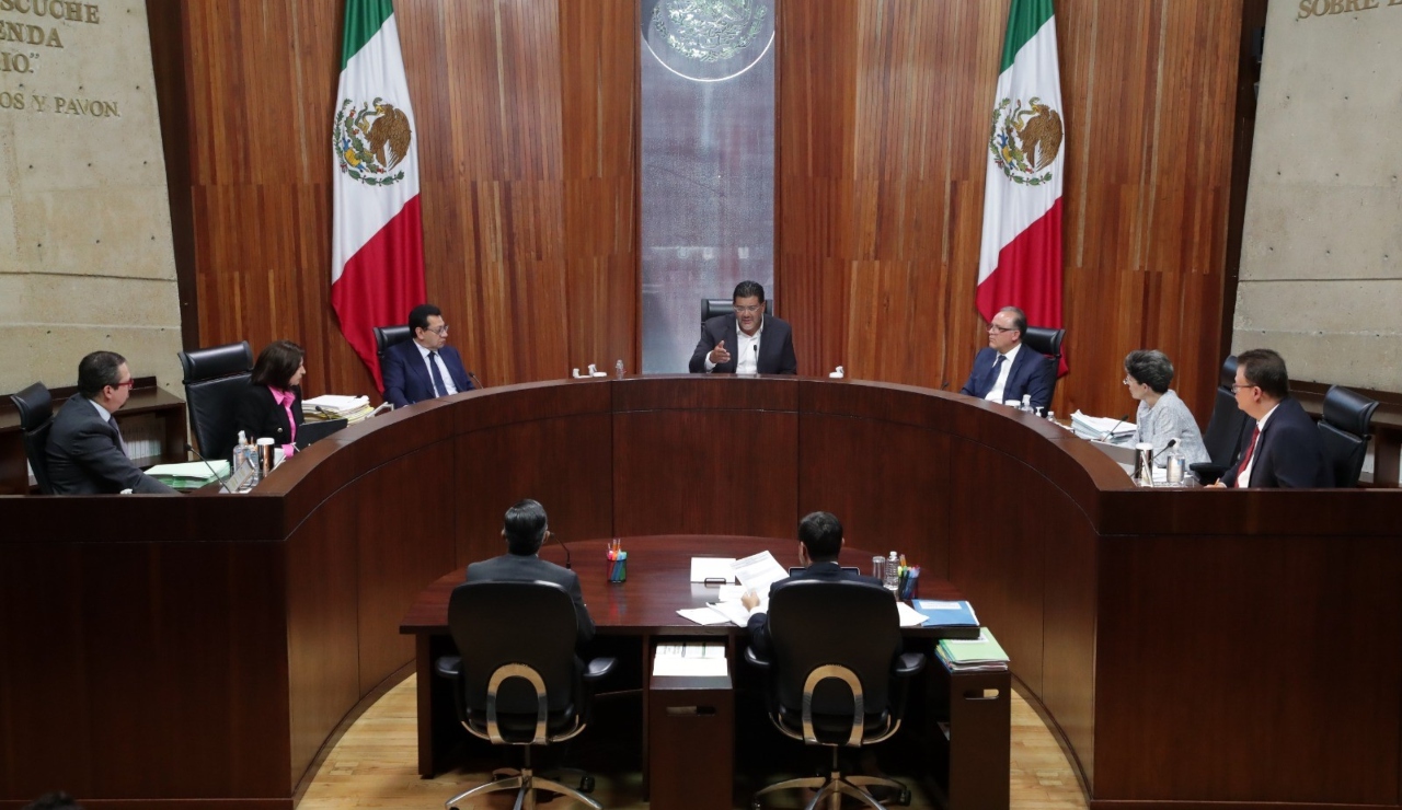 Me pusieron en la lista negra los del TEPJF, yo también los tengo ahí: AMLO