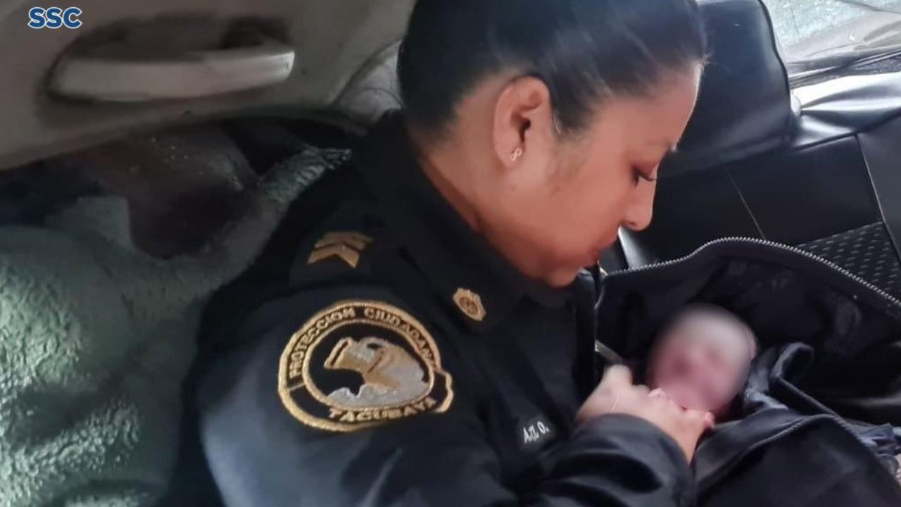 Mujer da a luz a bordo de un vehículo en la alcaldía Miguel Hidalgo