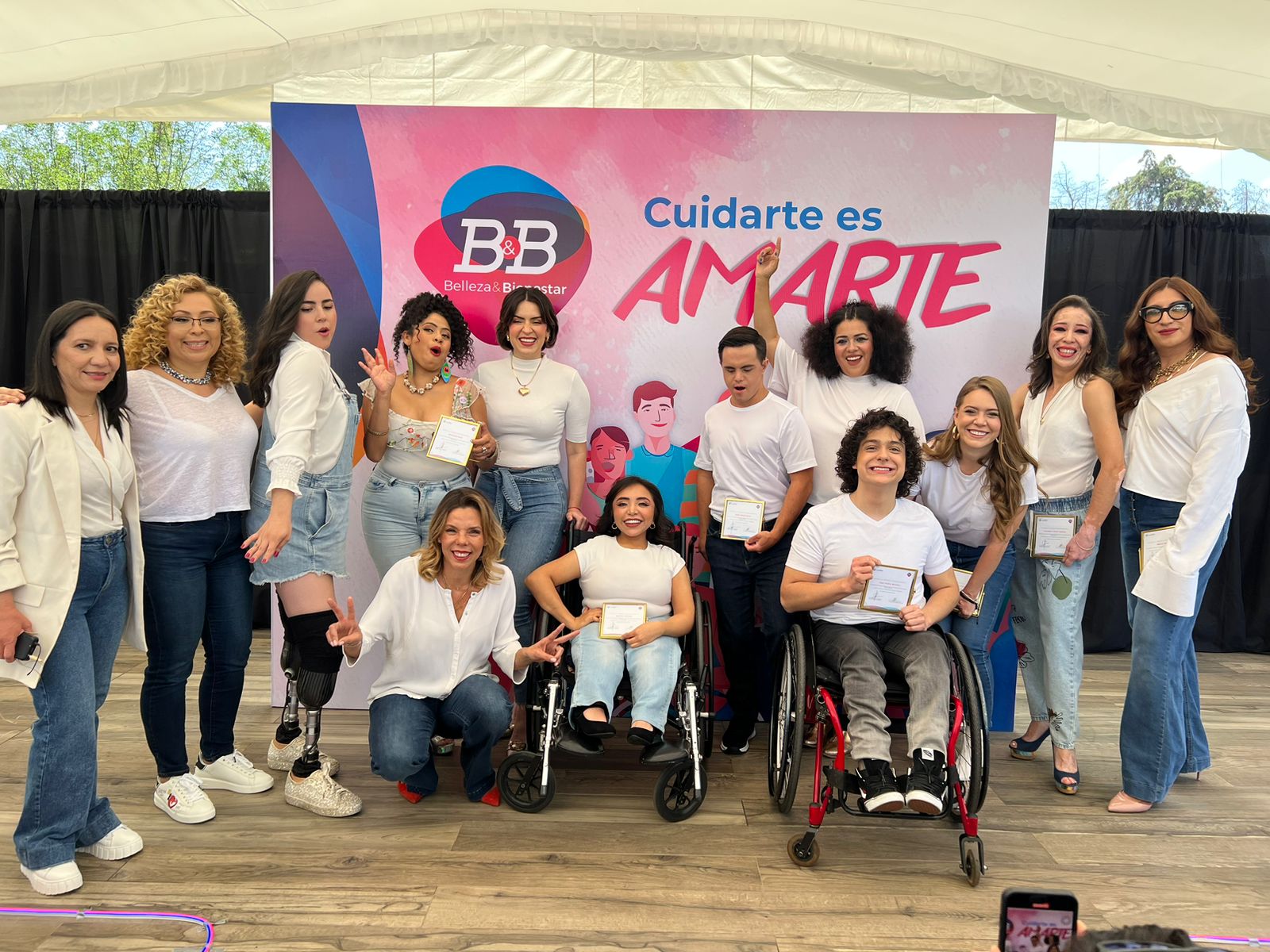 Celebran la belleza y bienestar de las personas con pasarela inclusiva