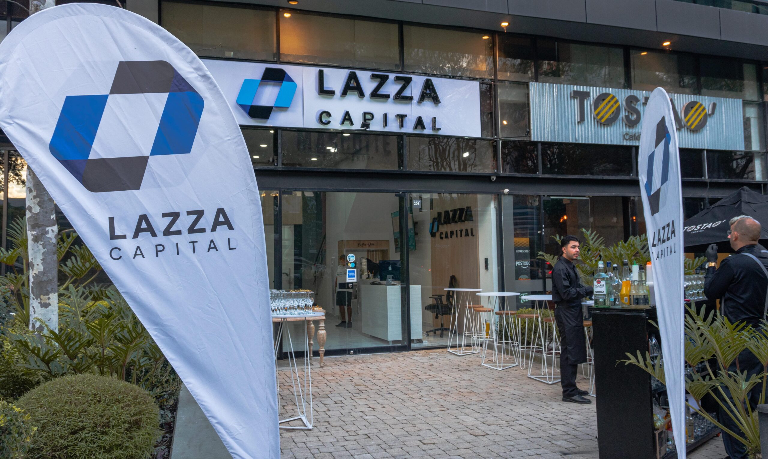 Lazza Capital celebra la apertura de su nueva oficina en Medellín