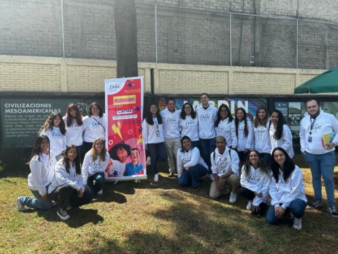 Dove Day promueve la autoestima en niños y niñas