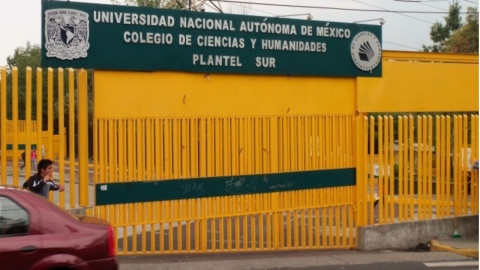 Toman dirección de CCH Sur y vandalizan instalaciones