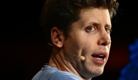 Sam Altman regresa como director de OpenAI