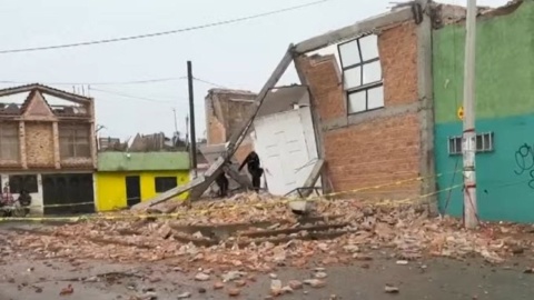 Colapsa iglesia en construcción en San Luis Potosí