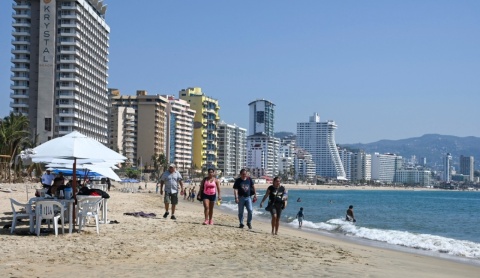 Presume AMLO que seguridad en Acapulco mejorará tras ‘Otis’