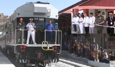 AMLO corta listón de inauguración de primer tramo del Tren Interoceánico
