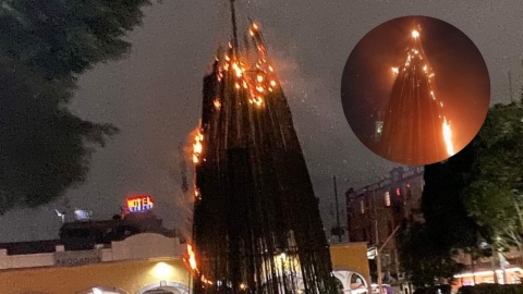 Se incendia árbol de navidad en la explanada de Tlalnepantla