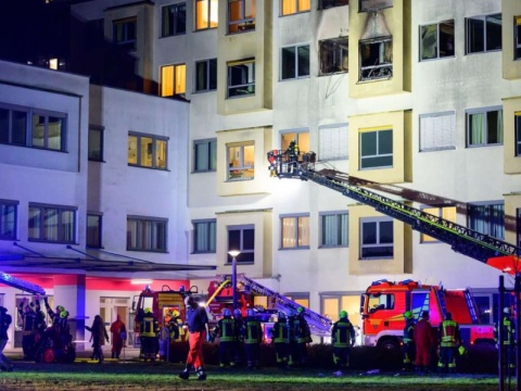 Incendio de un hospital en Alemania deja 4 muertos y una decena de heridos