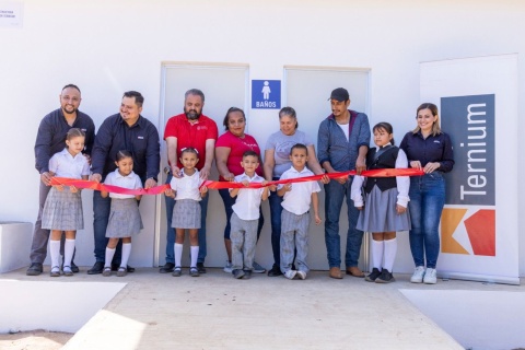 Ternium colabora a la reconstrucción y equipamiento de escuelas en Michoacán