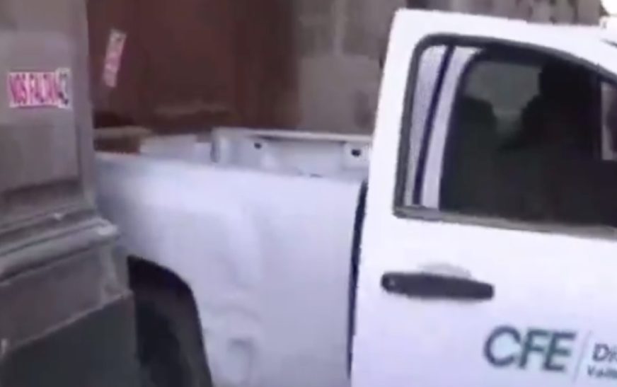 Derribo de puerta de Palacio Nacional, “vulgar acto de provocación”, se queja AMLO