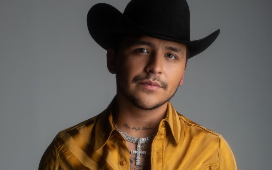 Christian Nodal y sus padres enfrentarán audiencia por presunta falsificación de contratos, según abogado