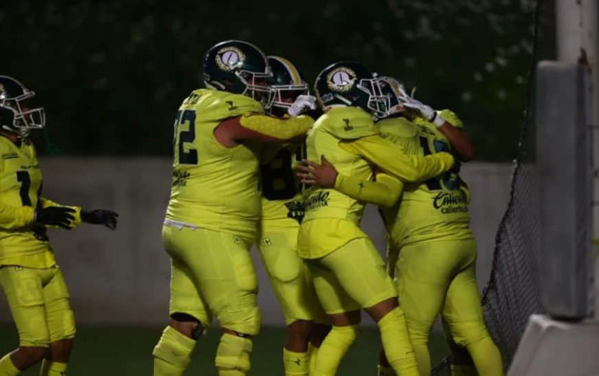 Raptors arrebató el clásico nacional de la LFA 36-31 a Fundidores, con un final de volteretas