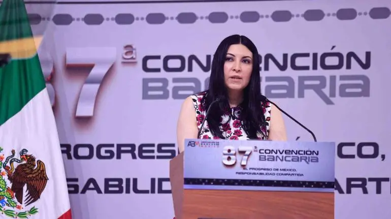 Advierte Gobernadora de Banxico que disminuir la inflación no será fácil