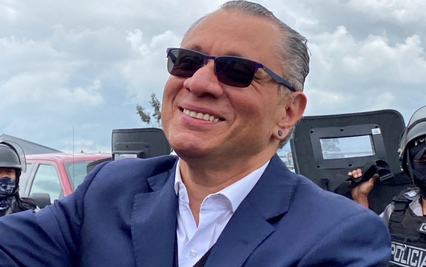 México busca acelerar la entrega de Jorge Glas y pide ayuda a Suiza