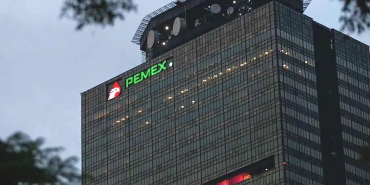 Avanza el pago a proveedores de Pemex en mayo