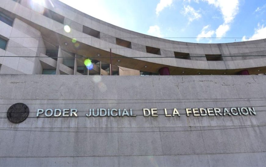 AMLO acusa (otra vez) al Poder Judicial de favorecer al bloque conservador