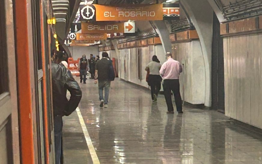 Una persona se arroja a las vías en la Línea 7 del Metro; suspenden servicio