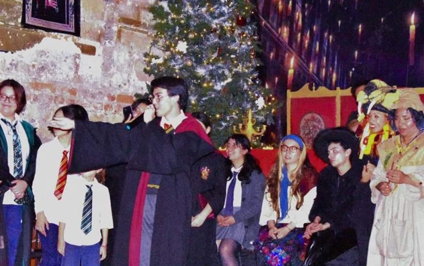 El reconocido homenaje a HARRY POTTER “callejón mágico: Spectro Patronuss” regresa a LA CDMX con show renovado