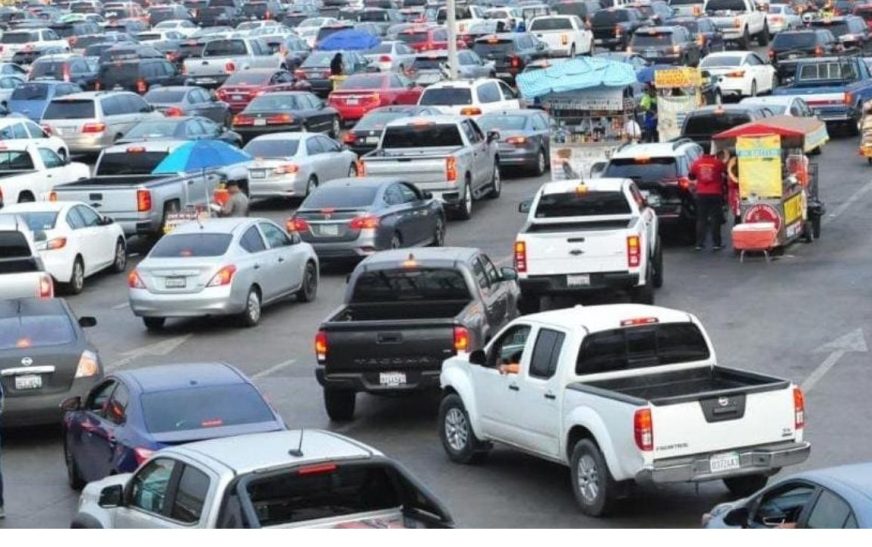 Caos en la frontera: Fallo de Microsoft retrasa cruces en la garita de San Ysidro