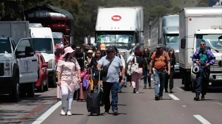 Se extiende dos días de bloqueos en la México-Puebla