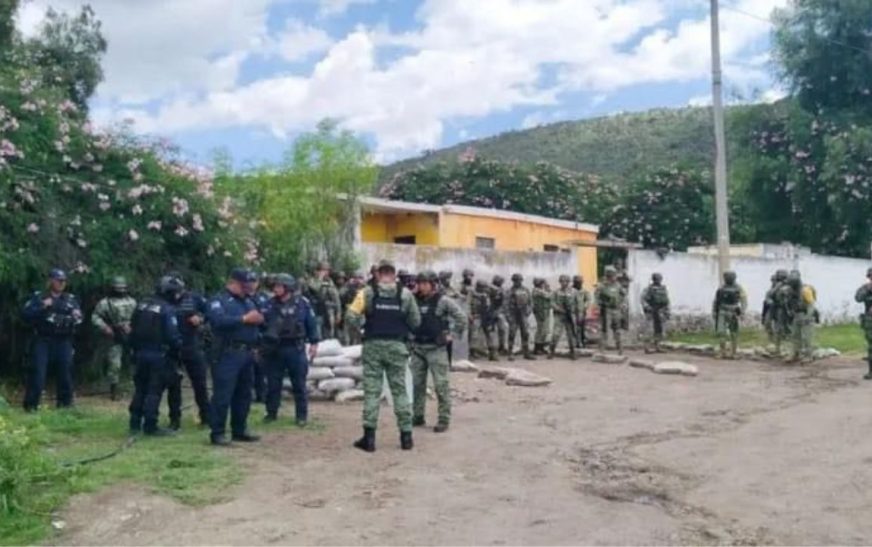 ‘Huachicoleros’ atacan a tiros a militares en Tetepango, Hidalgo