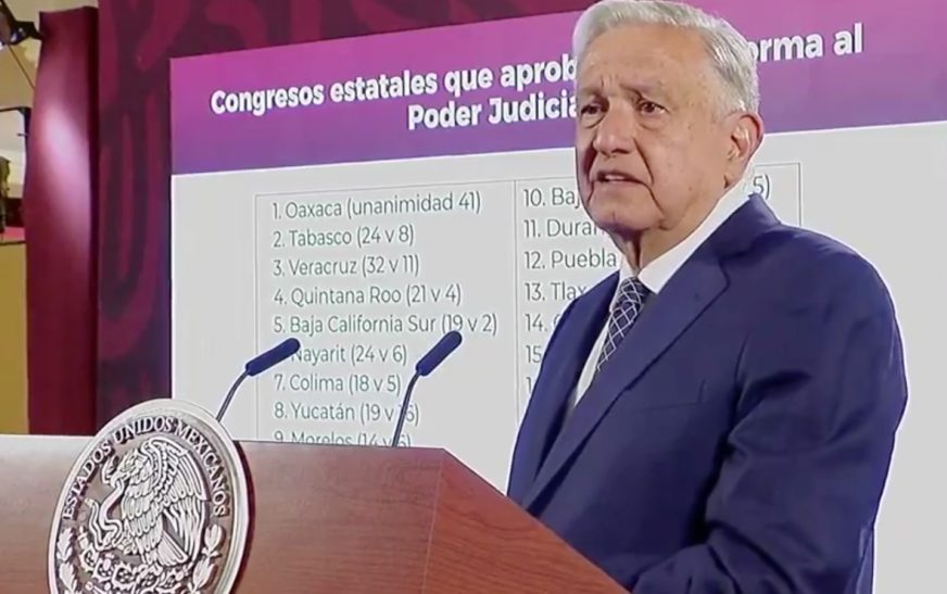 AMLO aplaude aval de 18 Congresos a reforma judicial; la publicará el 15 de septiembre