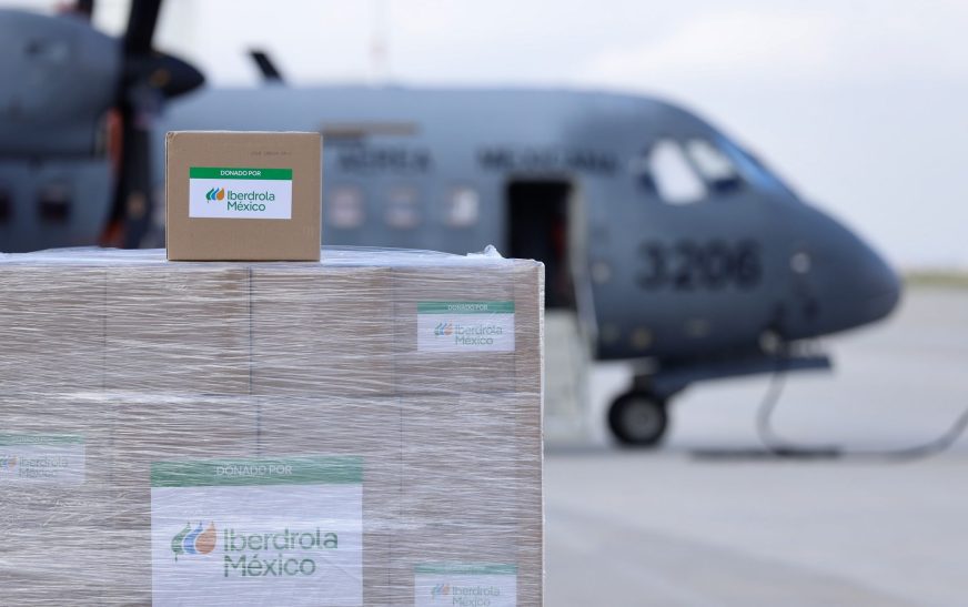 Iberdrola México entrega 1,000 despensas para la población damnificada por el huracán John