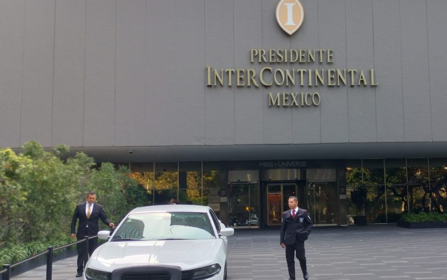 Discriminación y sectarismo ejerce el Hotel Intercontinental Polanco contra miembro de la prensa