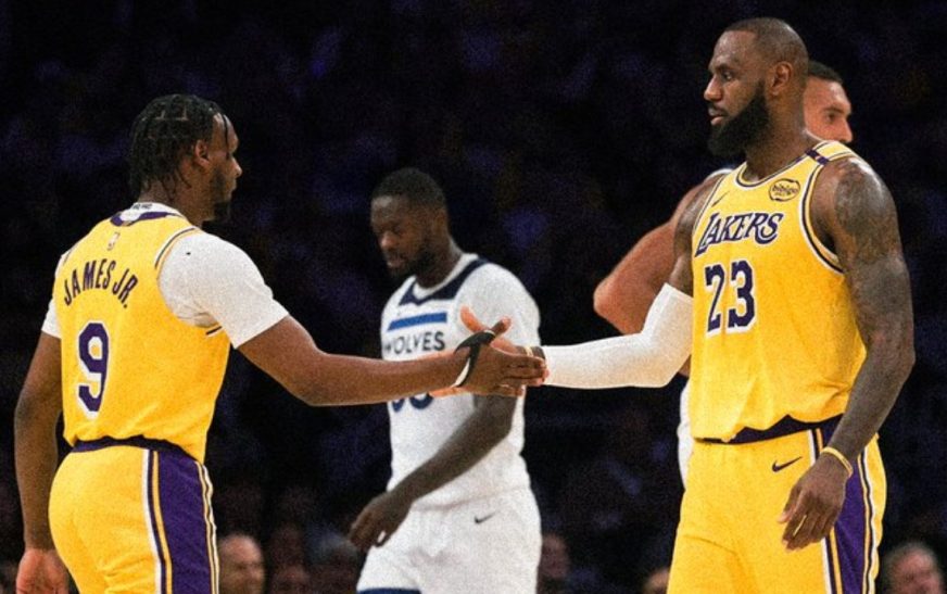 LeBron y Bronny James, primer padre e hijo en jugar juntos en la NBA