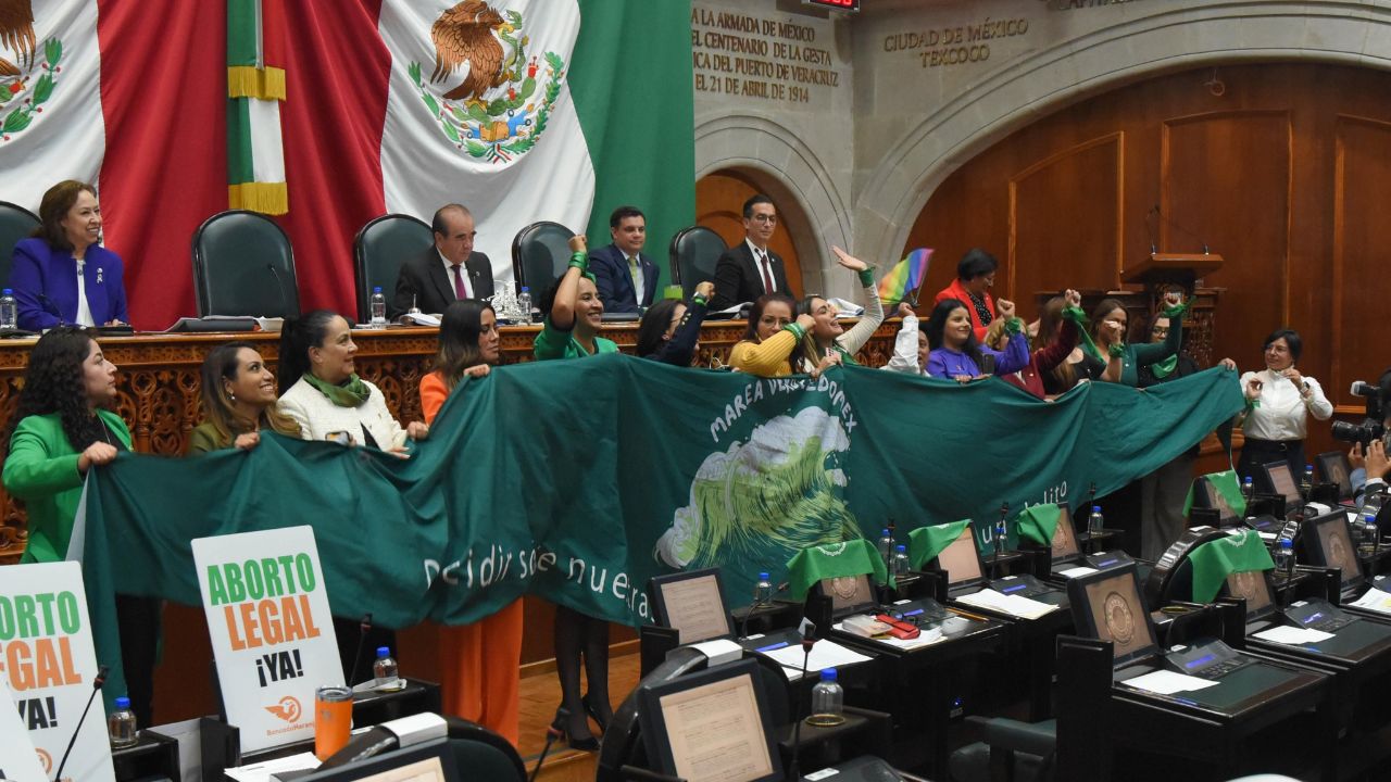 Estado de México despenaliza el aborto: suman 18 entidades que lo avalan